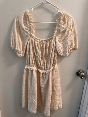 & Other Stories Cream Textured Puff Sleeve Mini Dress — XS